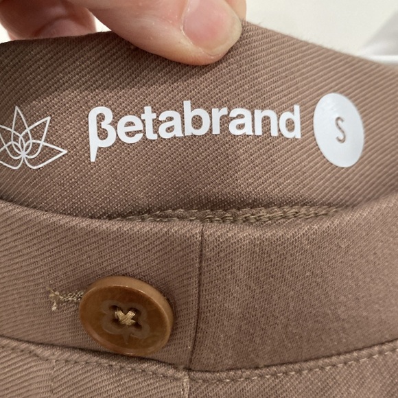 BETABRAND KHAKI STRETCH CAREER WEAR PANTS SIZE SMALL NWOT WORK OFFICE CASUAL - Picture 2 of 14